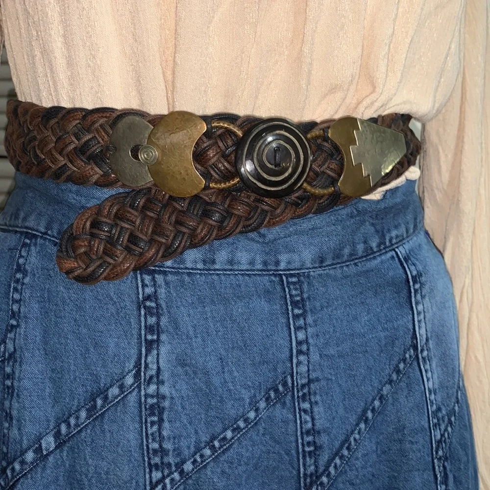 Vintage Abstract Metalwork Looking Belt - Picture 6 of 10